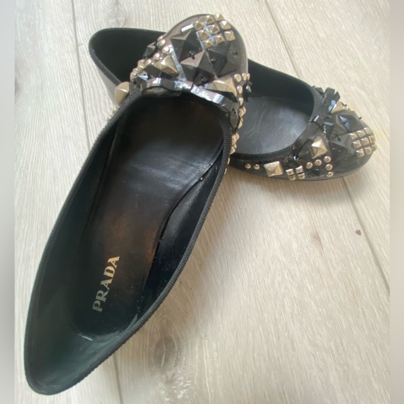 Prada Black Flat Patent Leather Loafers - Picture 4 of 8